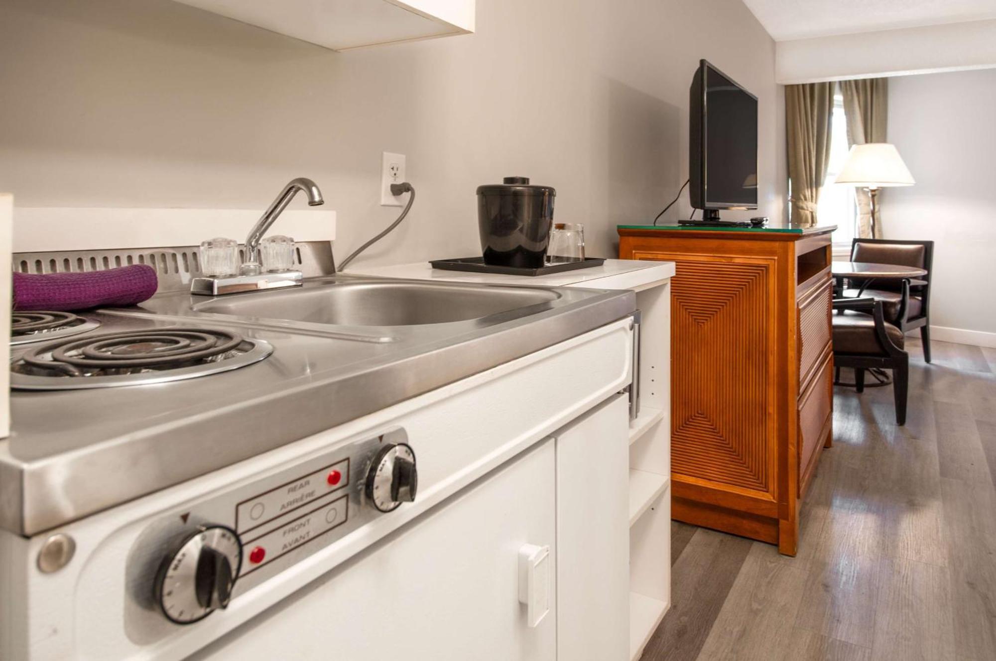 Coast Parksville Hotel Экстерьер фото