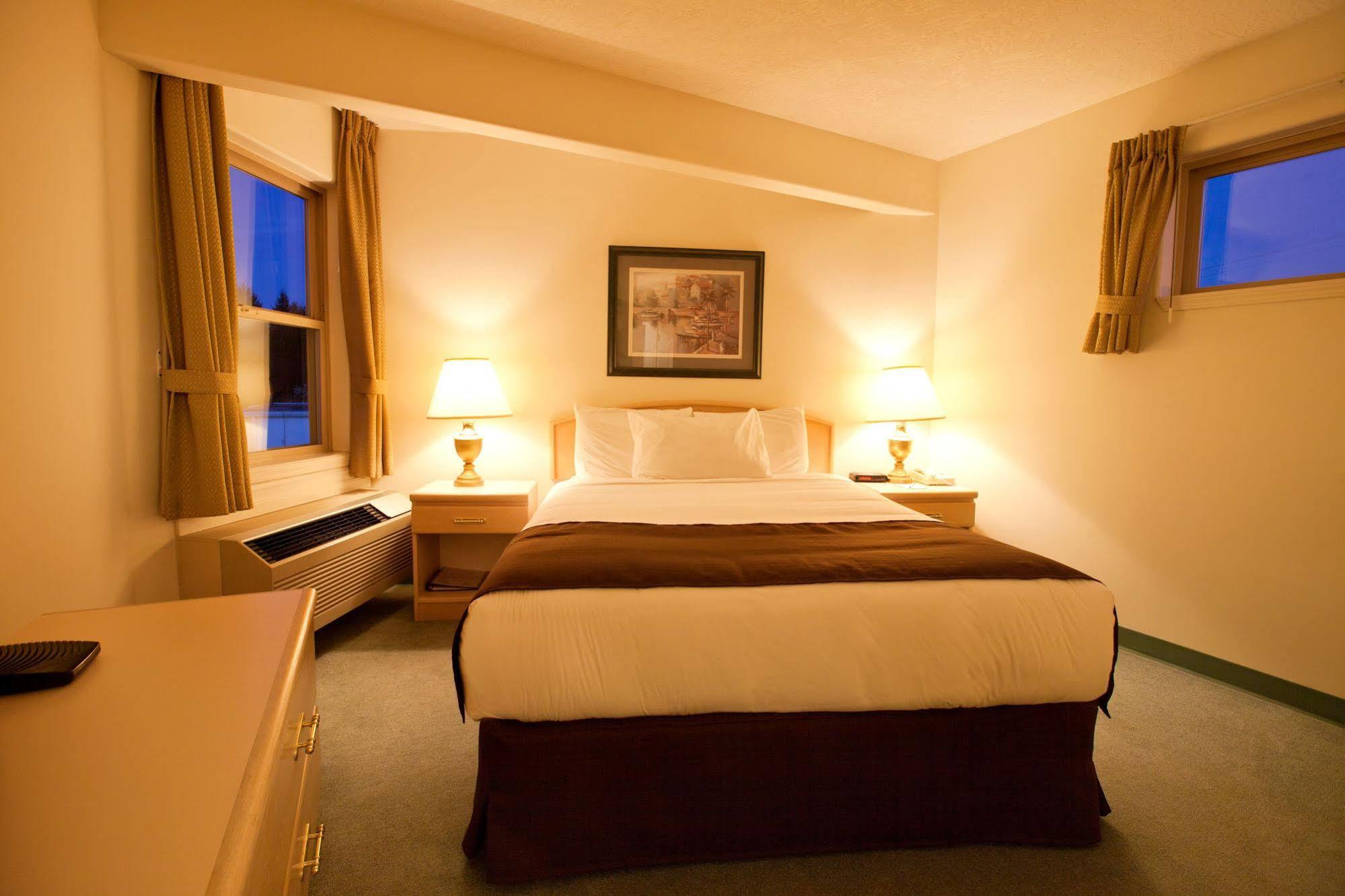 Coast Parksville Hotel Экстерьер фото
