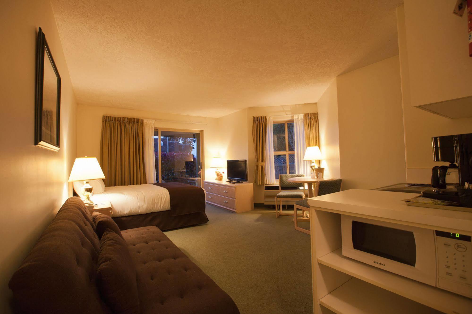 Coast Parksville Hotel Экстерьер фото